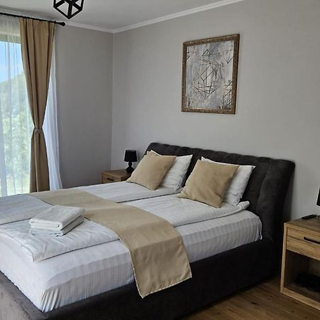 Bran Place La Odaie Шімон Екстер'єр фото